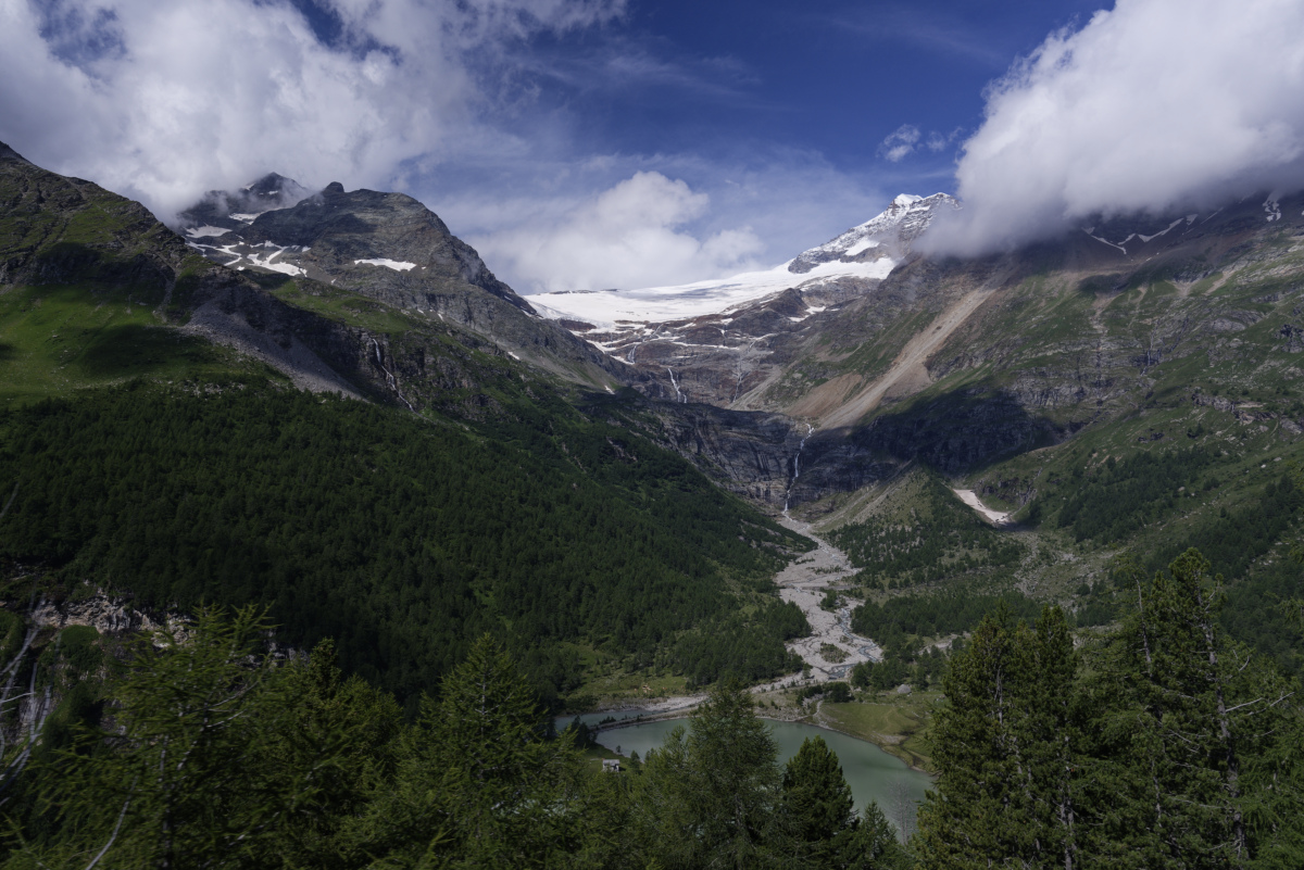 Le Lagh da Palü au ieds de Piz Cambrena